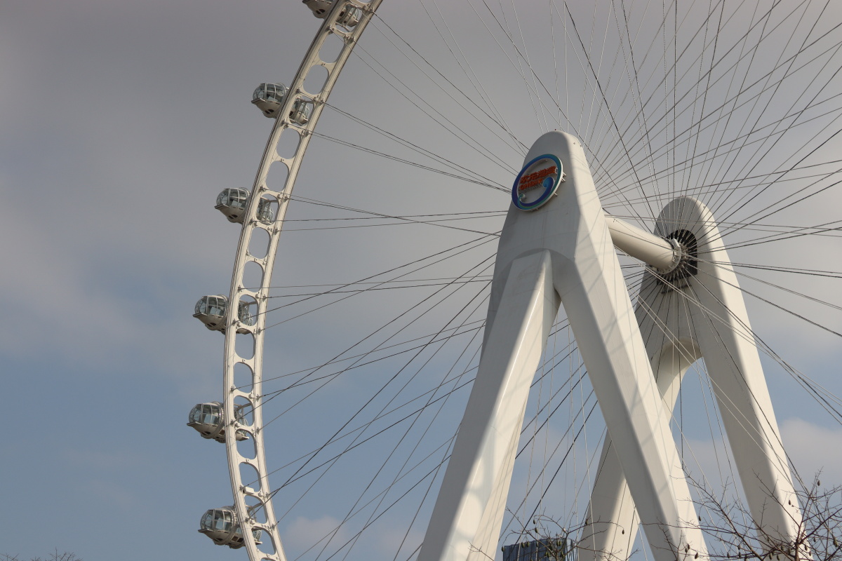 深圳华侨城欢乐港湾摩天轮
