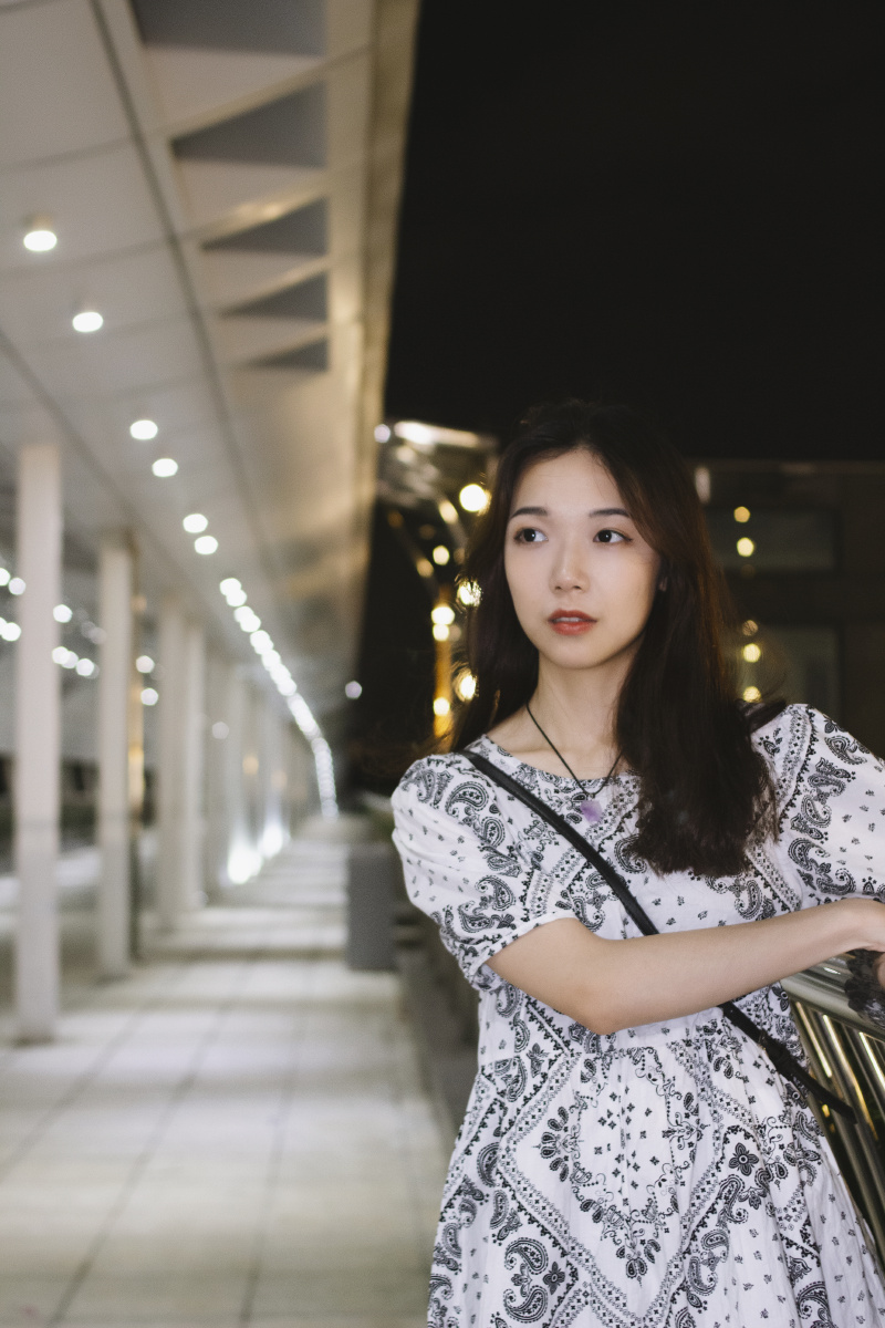 夜景小姐姐我爱啦