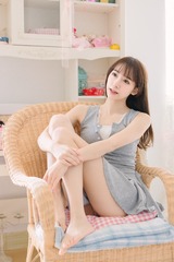 30877