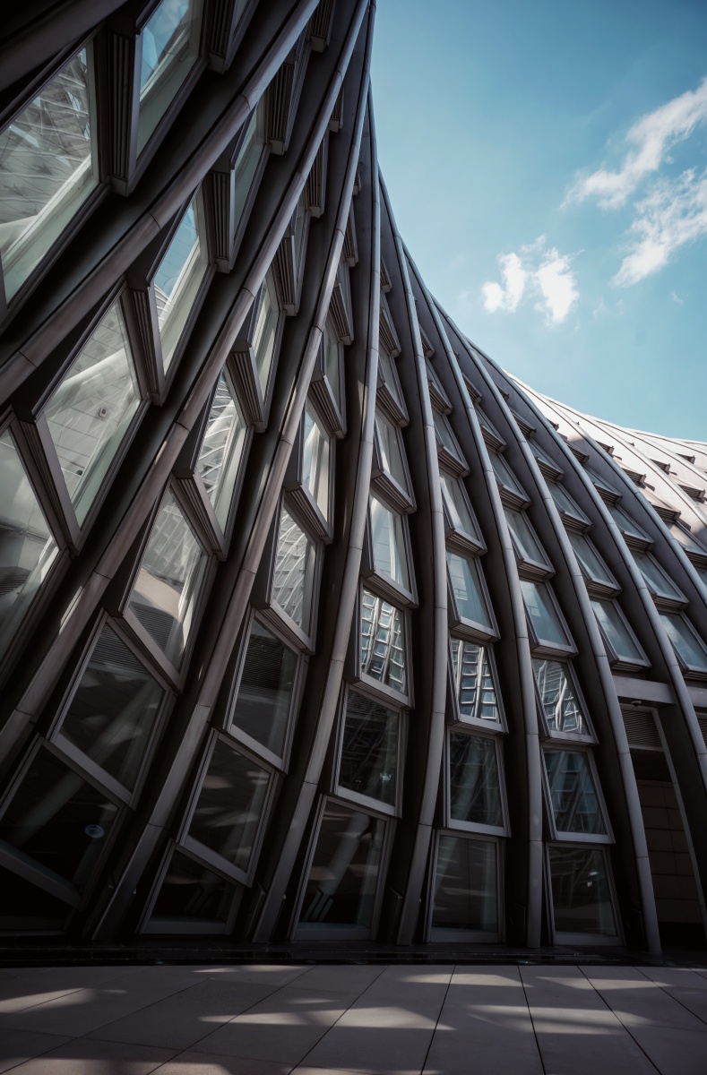 凤凰中心曲线立面