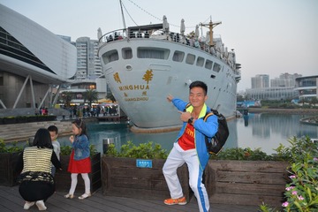 415658