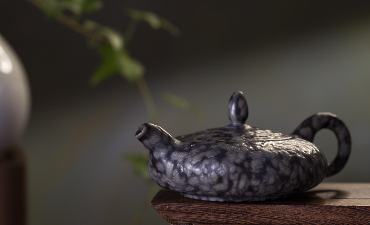 三清山米粒石养生壶