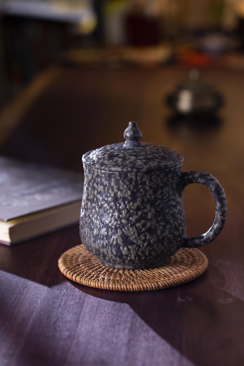 三清山米粒石养生壶