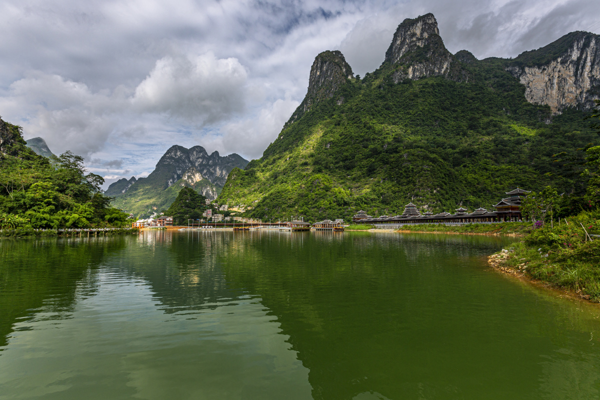 20200704凌云县浩坤湖风光