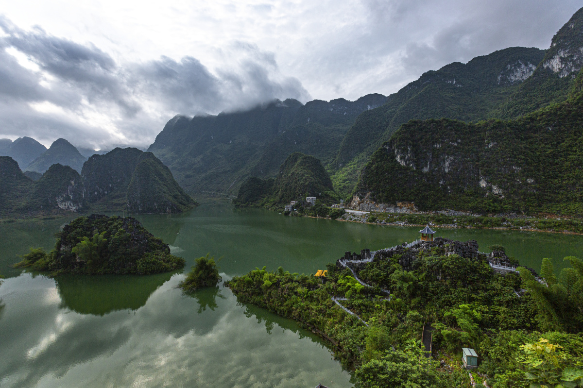 20200704凌云县浩坤湖风光