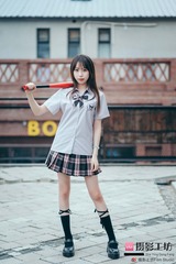 001