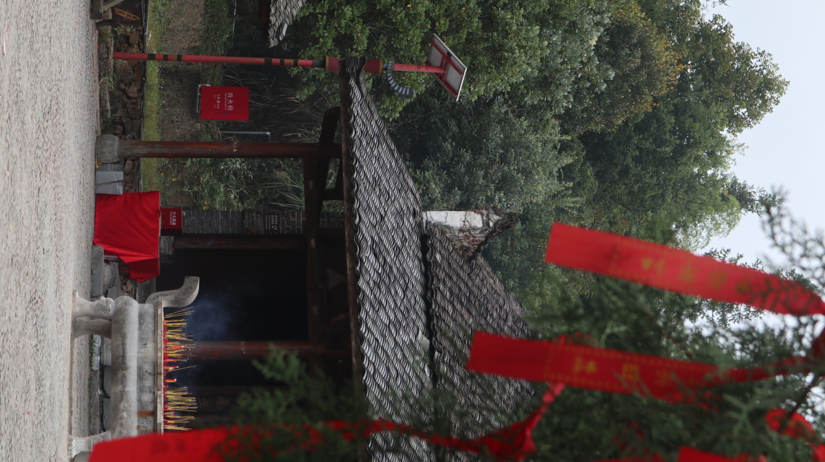 千里莺啼绿映红水村山郭酒旗风南朝四百八十寺多少楼台烟雨中