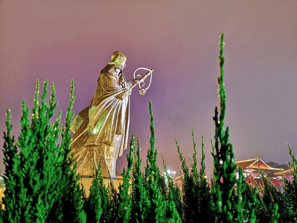 唐玄奘大唐不夜城南广场西安