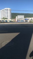587742