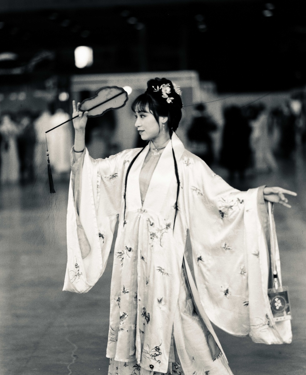 67胶片黑白汉服