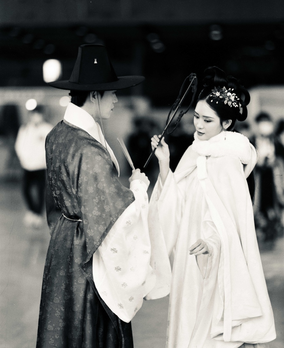 67胶片黑白汉服