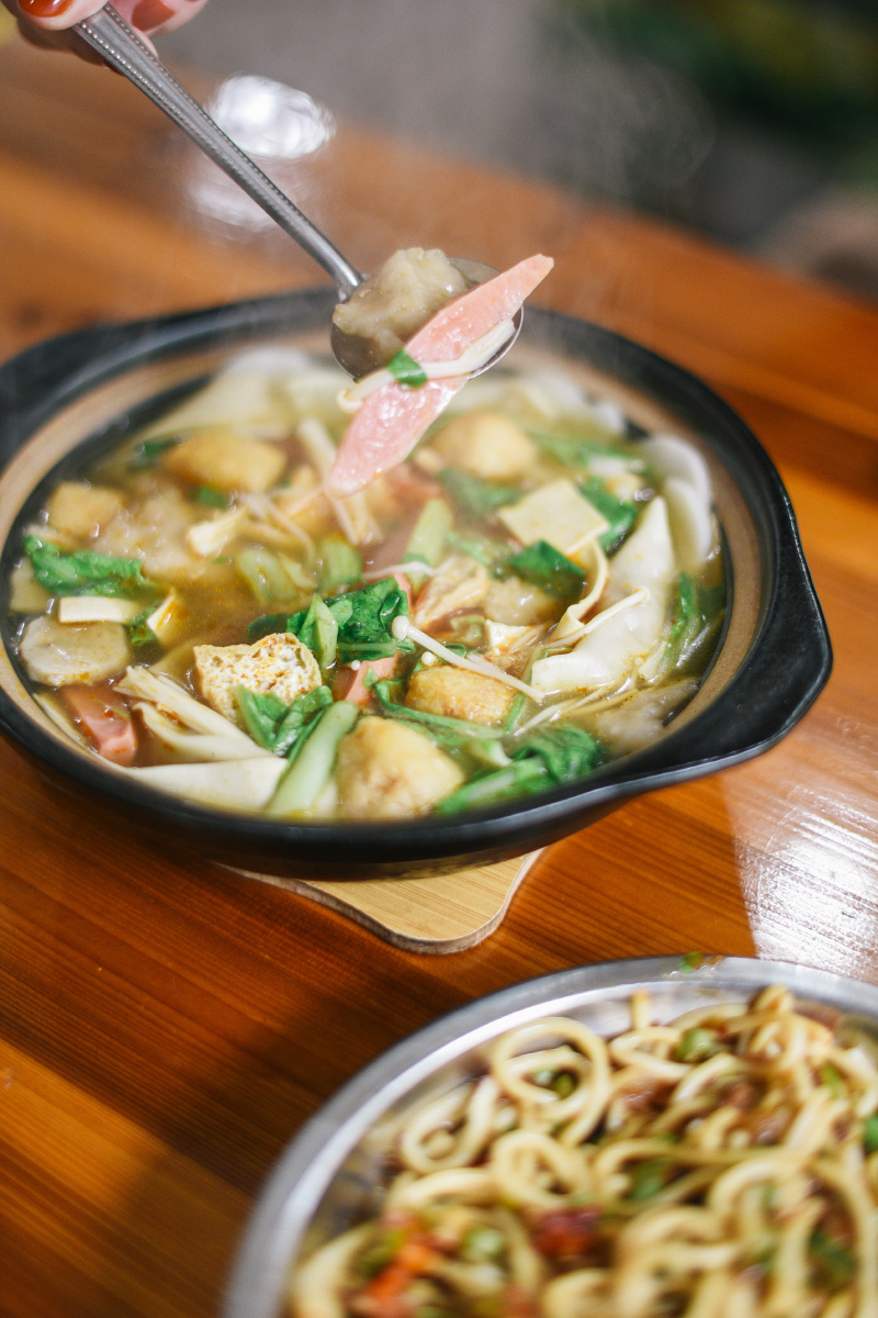 衢州美食江山篇江山如此多娇炒粉干汽糕馄饨麻糍油炸粿汤面凉拌粉干