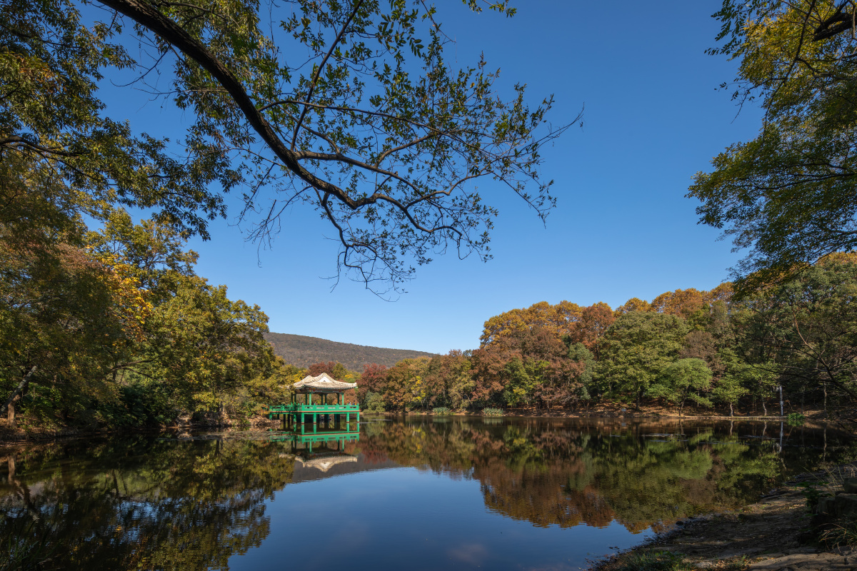南京中山陵流徽榭