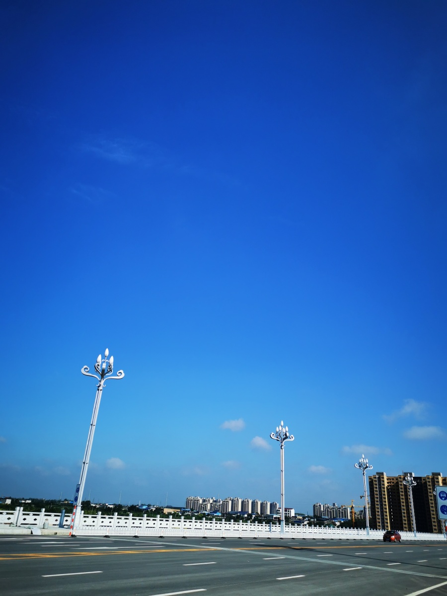 晴空万里碧空如洗