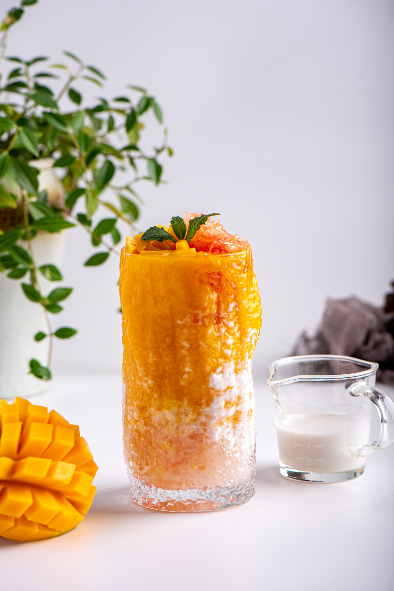 优格饮品,杨枝甘露!色彩诱人的饮品! - 一伊摄影