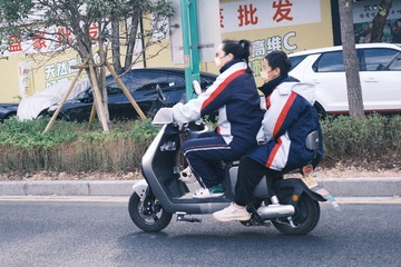 DE670016-E384-4F45-A60C-D3E913201A91/L0/001
