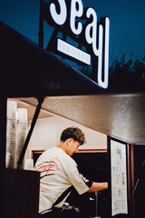 1529936