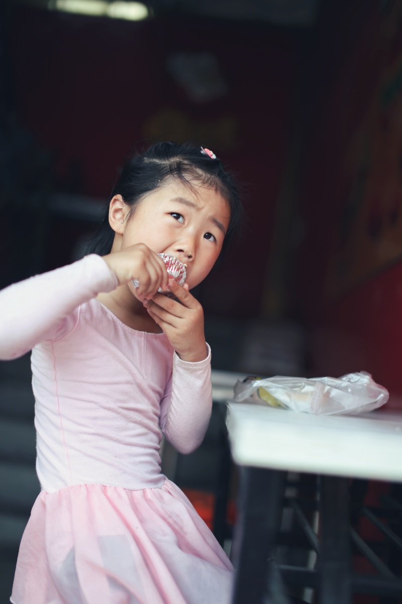 想变得年轻多模仿儿童