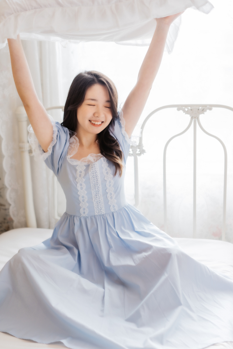 日系小清新一组笑起来很治愈的女孩主题日系唯美少女笑与甜成都白兔糖