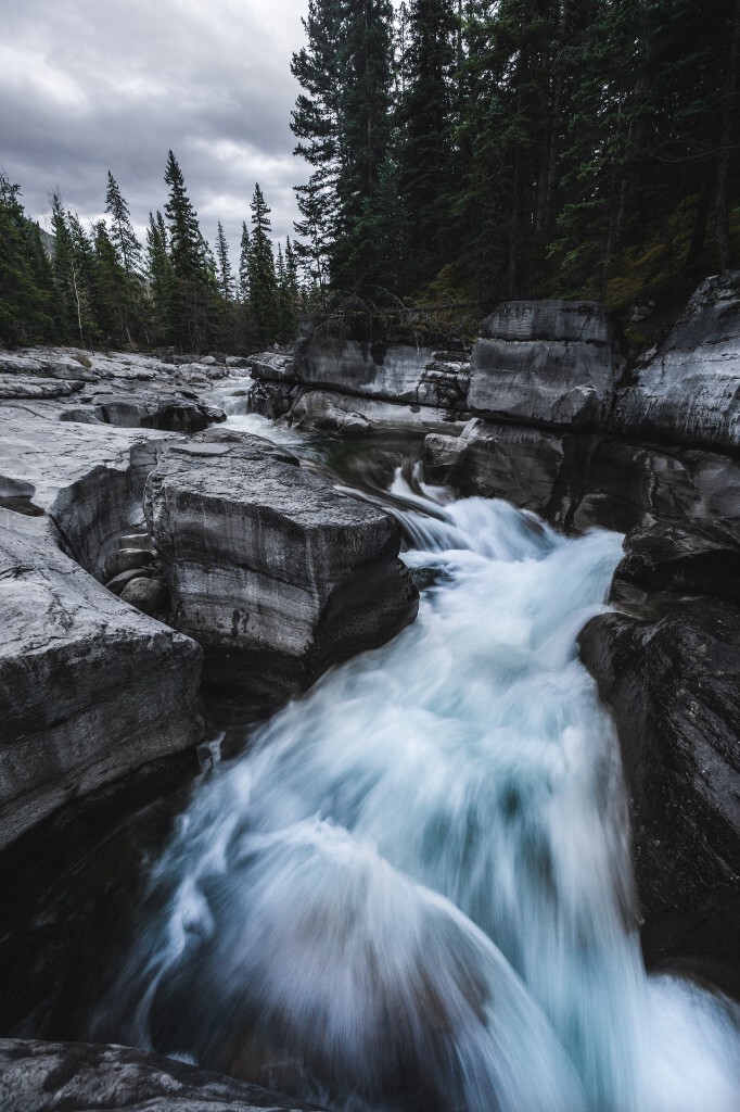 Maligne Canyon