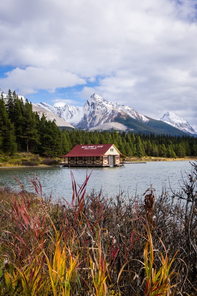 Maligne Lake