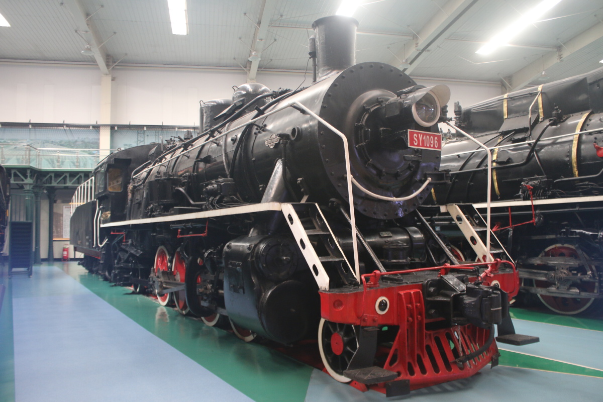 2019年9月26日,专程前往沈阳苏家屯铁路机车展览馆进行观摩,期间对