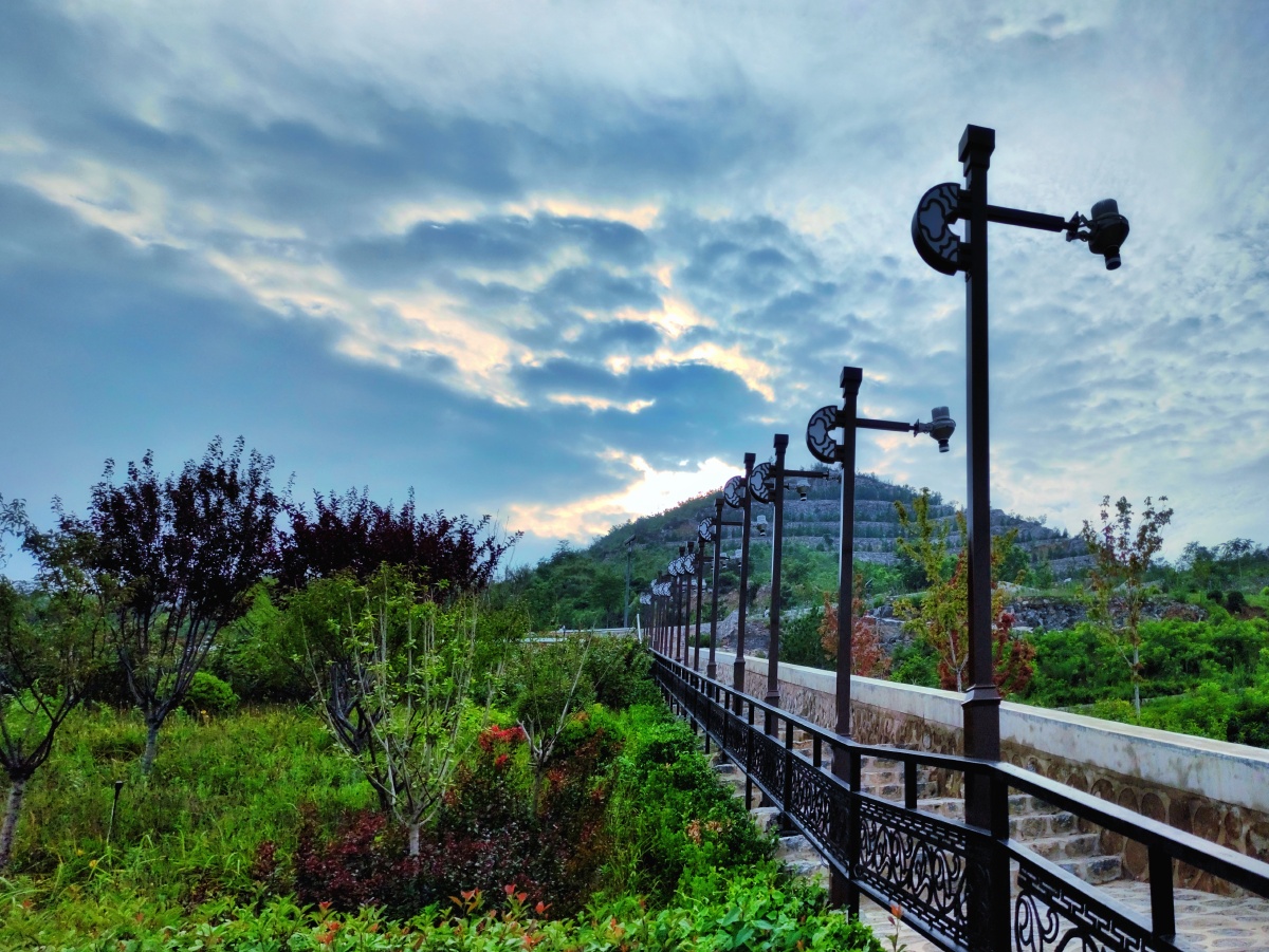 邯郸峰峰矿区的九曲花街