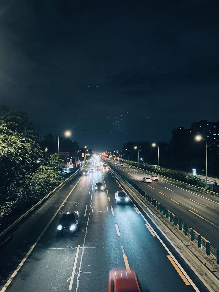 清冷·夜晚·天桥