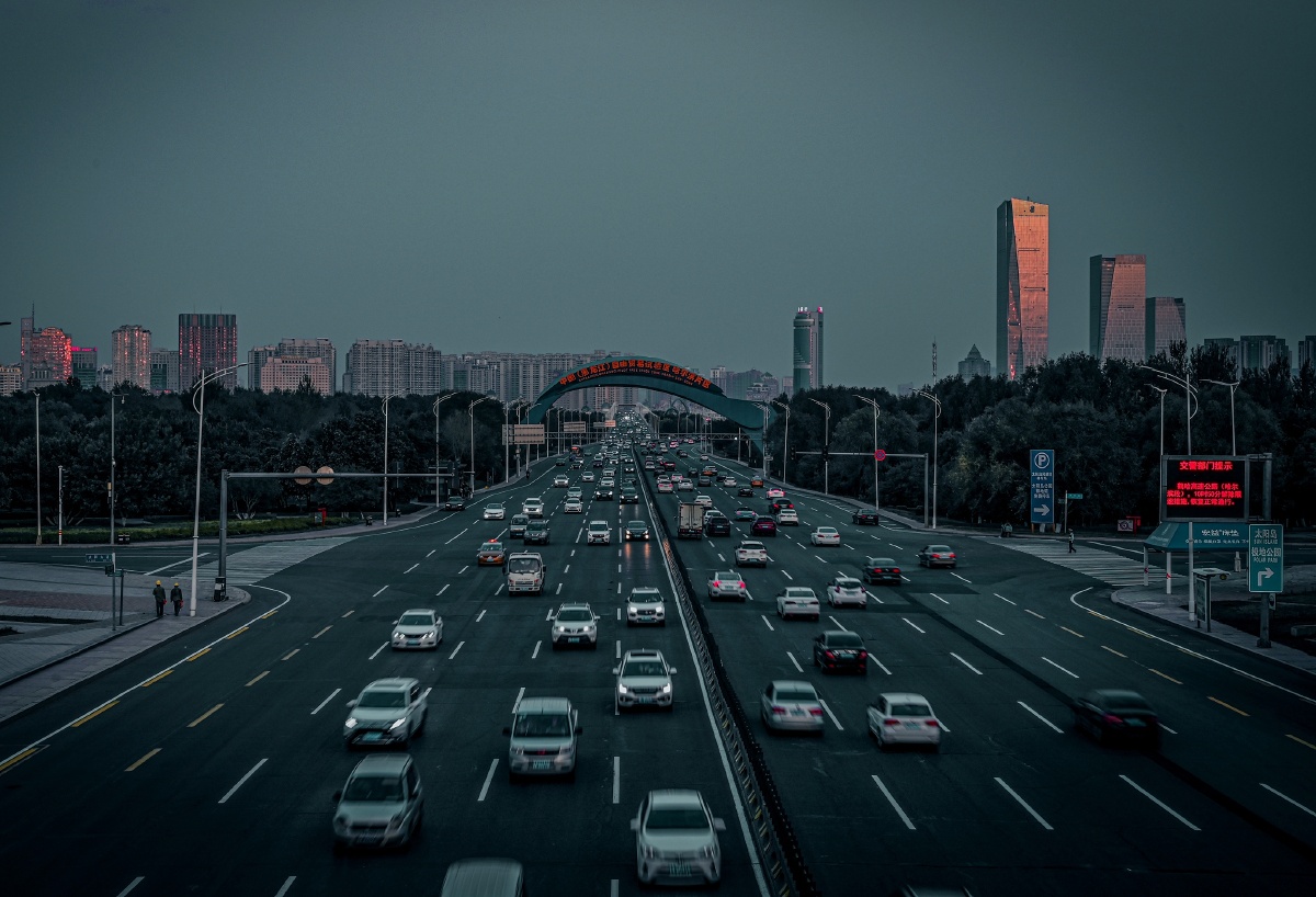 哈尔滨新区松北大道星光灿烂