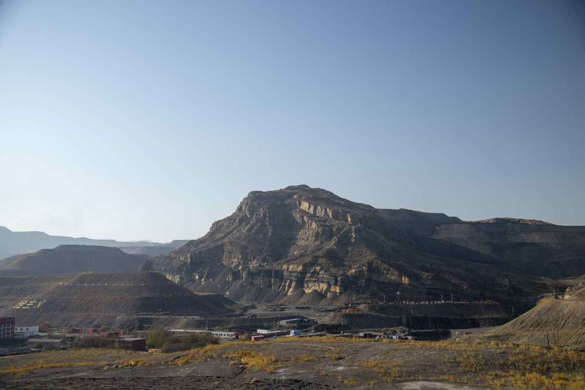 贺兰山深处即将消失的煤城--汝箕沟 - 唐建刚 - 图虫