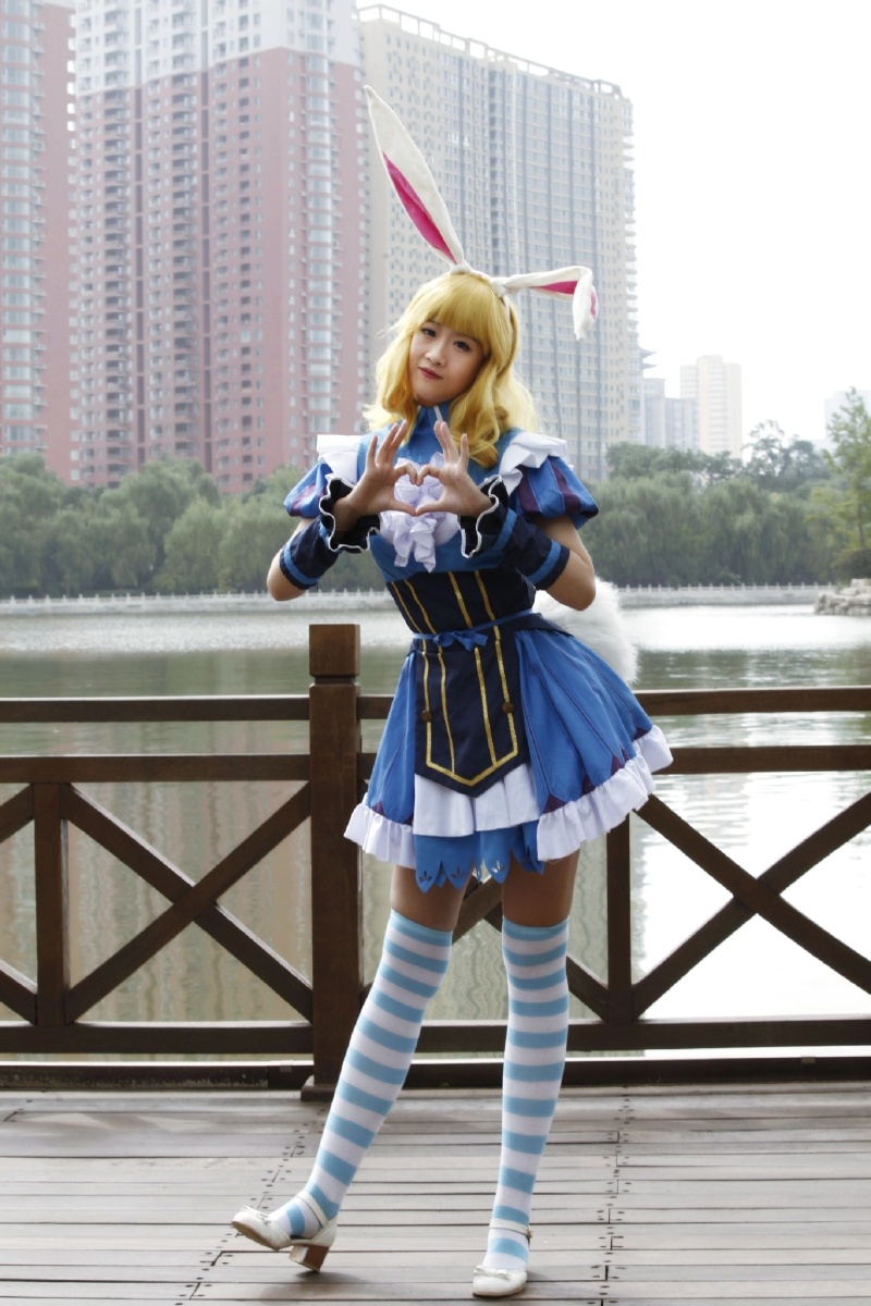 出镜腿子摄影陈梓豪后期陈梓豪