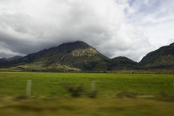 9d5fc00cfdcc480f-photo