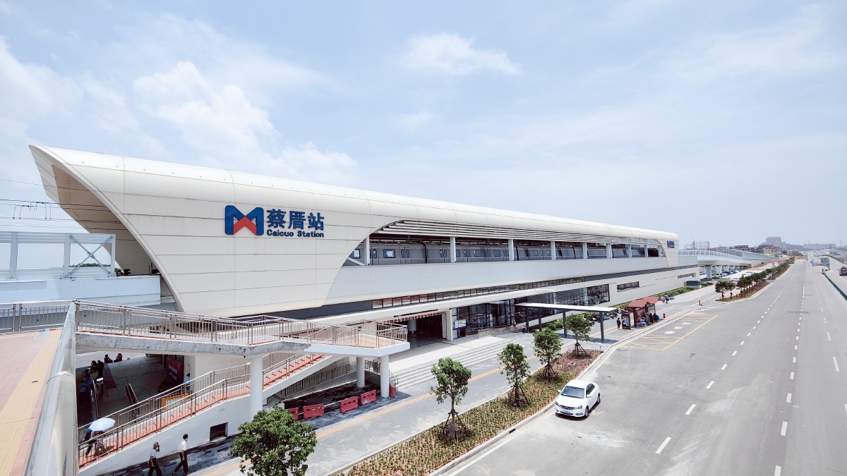 刚开通运营的厦门地铁蔡厝站