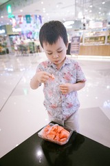 1395801