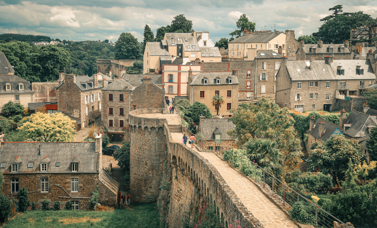 太太太太太喜欢的小镇迪南法国