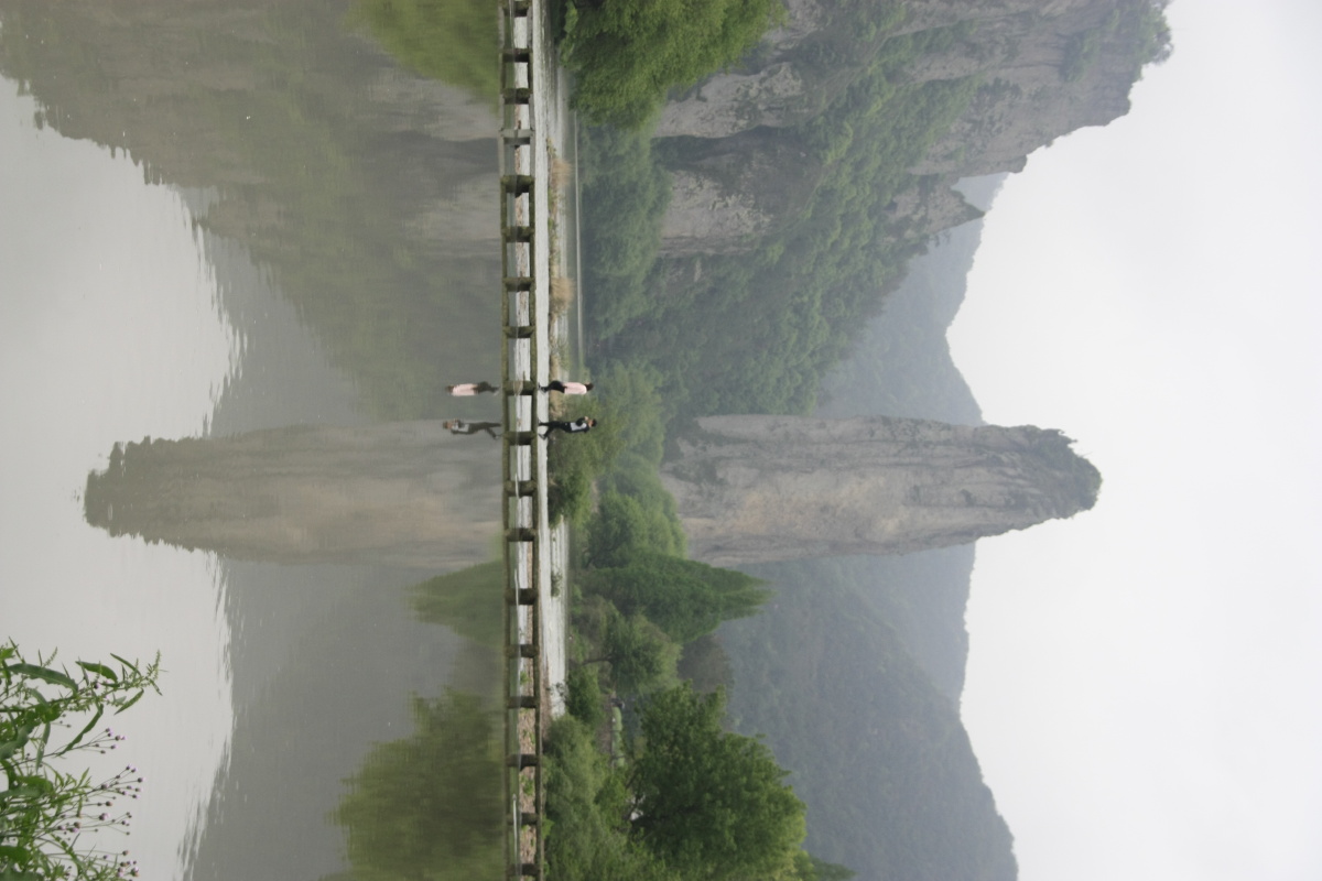 浙江丽水缙云仙都风景区鼎湖峰仙都石梁桥