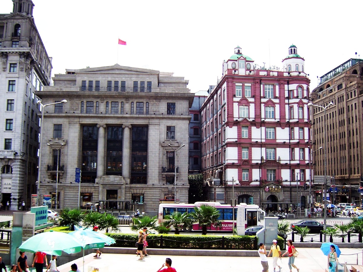 2006年的上海外滩陆家嘴延安路高架里弄老房子