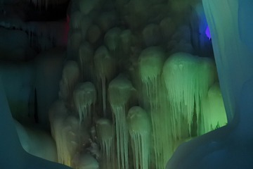 207351