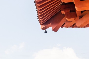 62820