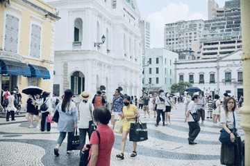 DC594452-8F88-425C-8C70-AC0BC08FBF39/L0/001