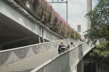 33EE2282-A16C-4DA1-870E-01C5422D0A0E/L0/001