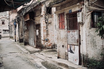 F01689B0-D733-451D-911F-EDD1DA7B342B/L0/001