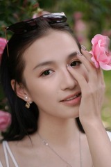 C9F8388C-17D0-4800-8E1E-B47EDAC12A00/L0/001