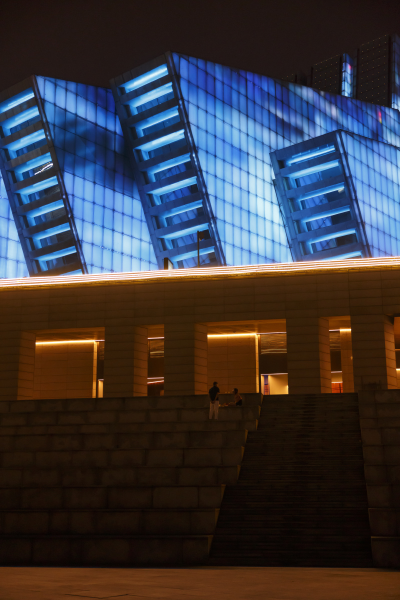 重庆大剧院广场夜晚