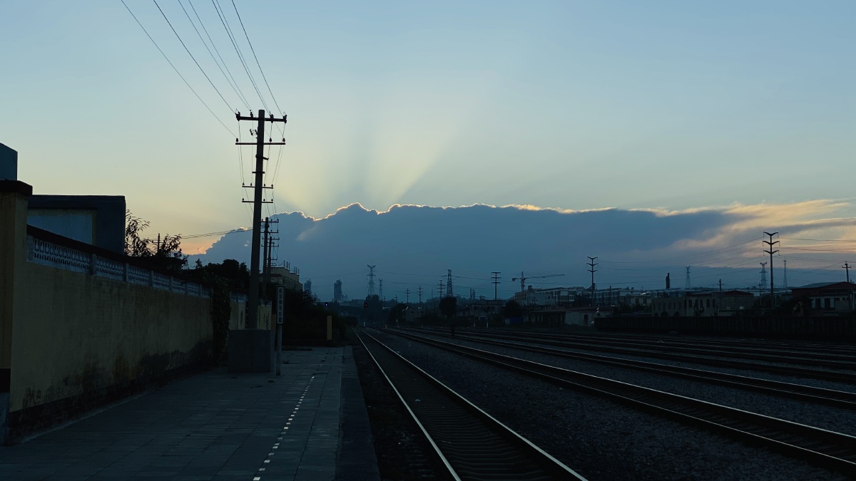 沙午铁路章村站