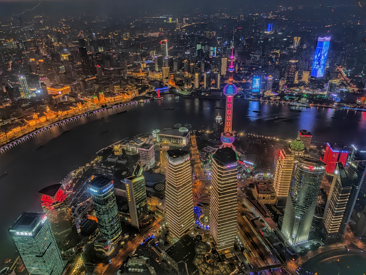 上海之巅拍摄夜景