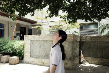 A01D7D6F-73CF-49DD-BDE9-9145782B6E54/L0/001