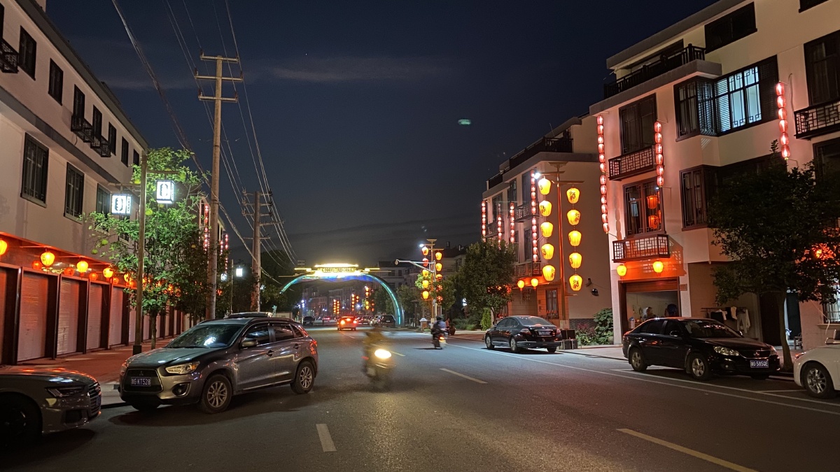 乡村的夜晚美景
