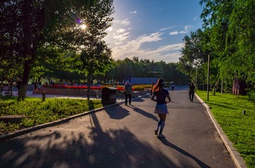 500764