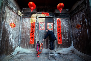 贴门神